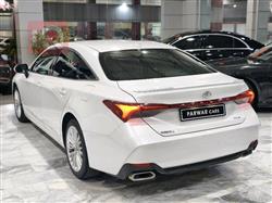 تويوتا أفالون